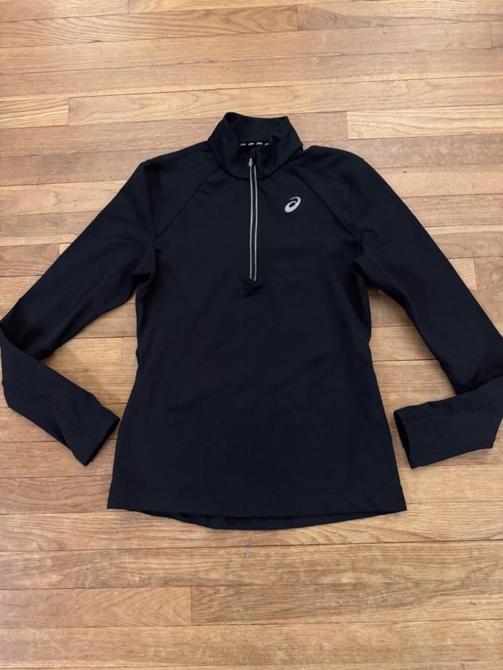 ASICS Women's Black Quarter Zip Long Sleeve Pullover - Size M
b93